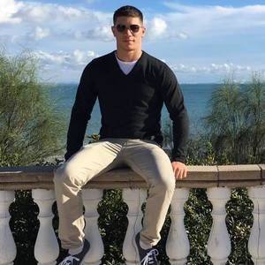 Meet your Posher, Christian